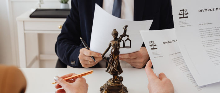 Get a Lawyer: How to Divorce Properly